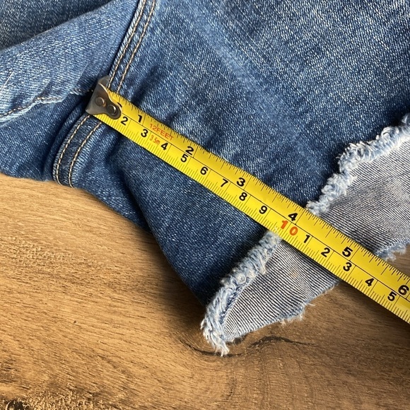 J Crew Mercantile raw hem jean shorts - Picture 14 of 15